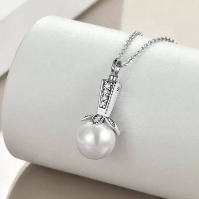 925 Silver Fresh Water Pearl Pendant Keepsake Necklace