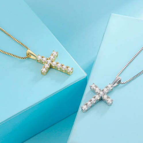 925 Sterling Silver Diamond Crucifix Pendant 14K White Gold Moissanite Cross Necklace