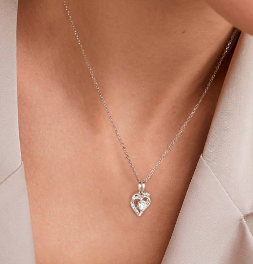 Moissanite Heart Necklace Diamond Pendant 14K White Gold Plated 925 Sterling Silver Chain 2
